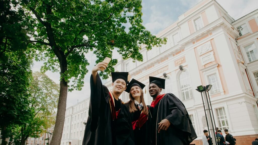 Bourses Erasmus Mundus : un master financé en Europe pour les étudiants togolais