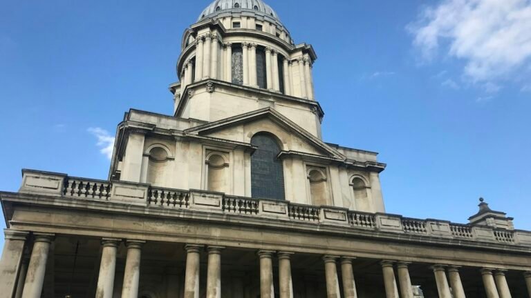 Bourse Commonwealth Togo 2027 : master ou doctorat au Royaume-Uni, date limite le 20 octobre