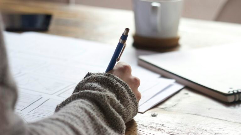 Rapport de stage : plan type, exemples de parties et conseils de rédaction